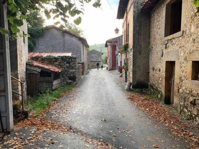 Cumbres De Los Picos Apartamento La Yedra Poo  Zewnętrze zdjęcie